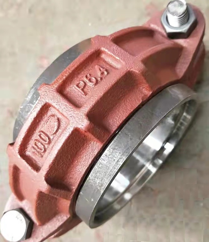 卡箍式柔性管接头